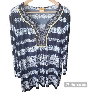 Ruby Rd. Navy tunic fringe V neck